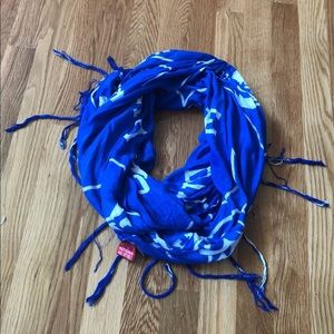 Duke Scarf